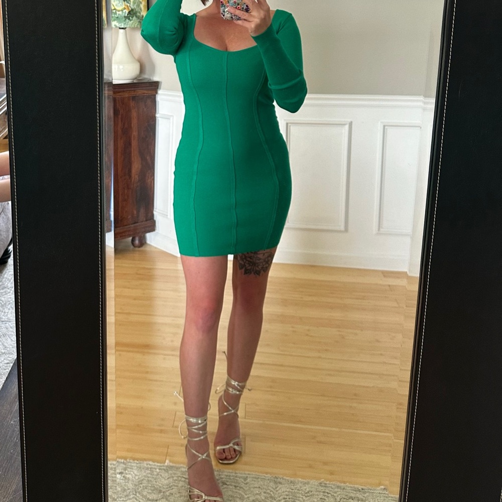 Elegant Green Bodycon Dress NWT